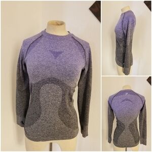 Gymshark XS/S Long Sleeve Seamless Top Thumbholes Purple Gray Ombre